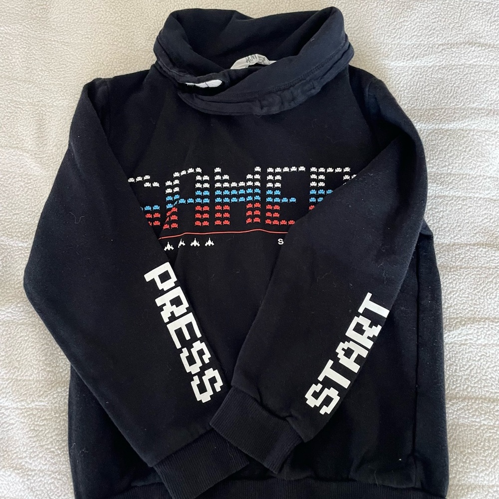 H&M Kids “Gamer” Shawl  Neck Sweatshirt Size 6-8Y